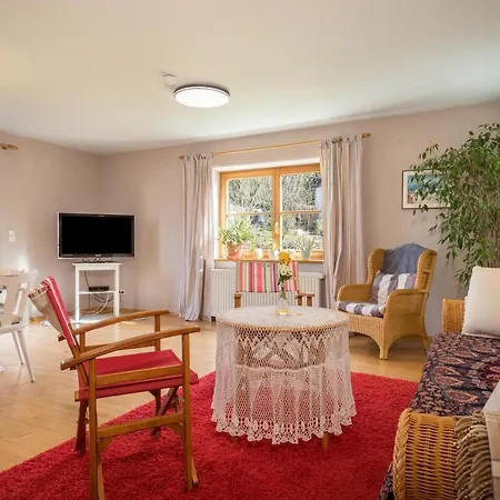 Ferienwohnung Wohlfuhl-oase * Weißensberg